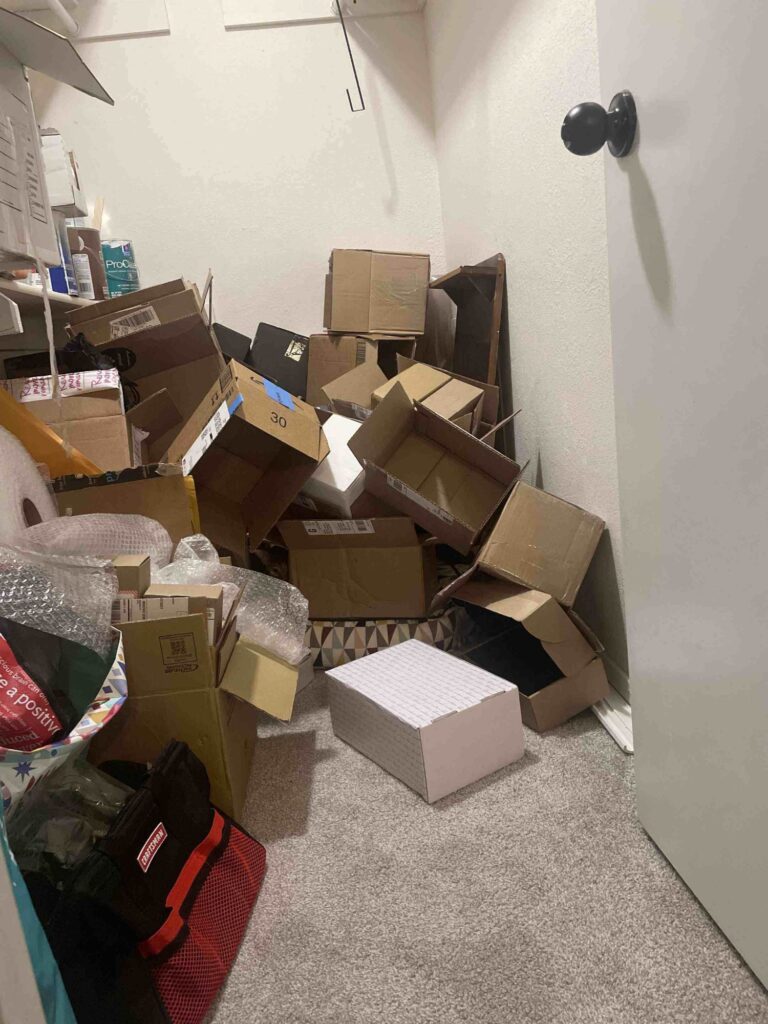 Spot the Hidden Cat in This Cluttered Room 1 picsart 26 04 30 16 13 41 9242941703464342833912